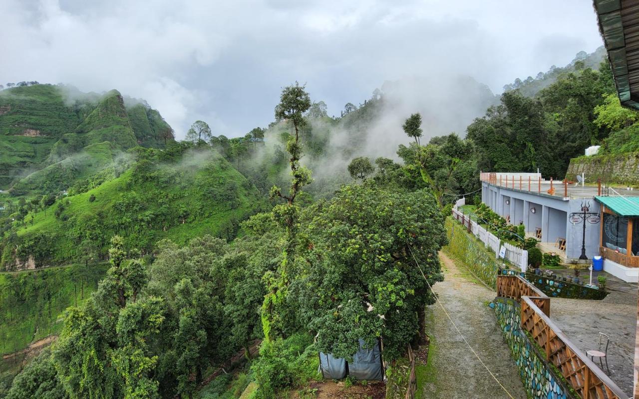 Shiva Valley Resort Kokhliyal Gaon Exterior photo
