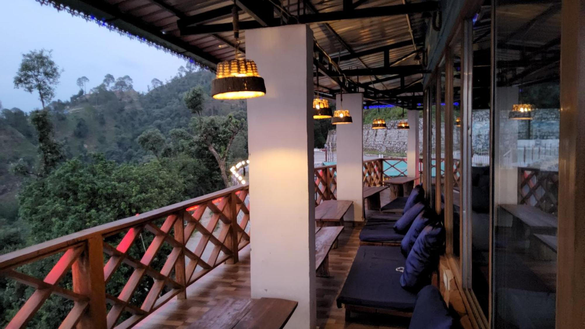 Shiva Valley Resort Kokhliyal Gaon Exterior photo